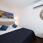 Dingac Village Luxury فيلة *