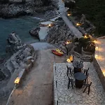 Dingac Village Luxury