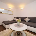 Dingac Village Luxury Potomje