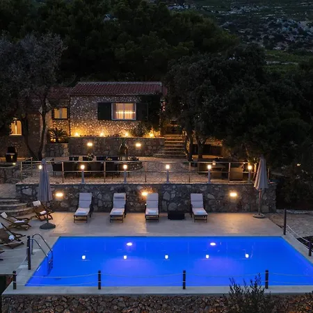 Dingac Village Luxury Willa