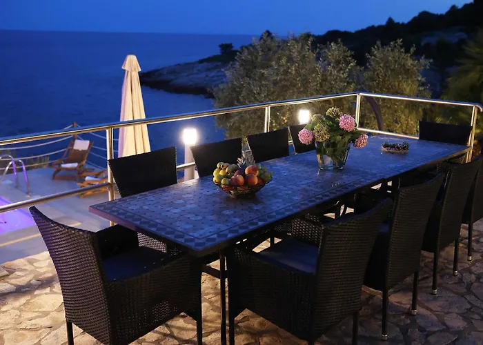 Dingac Village Luxury Willa *