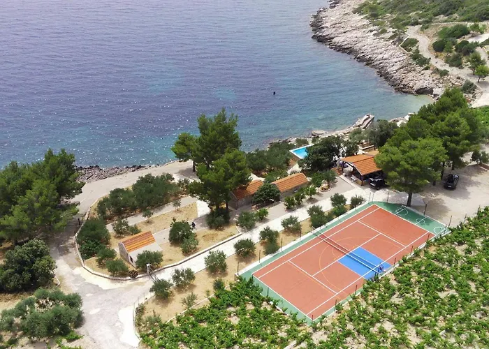 Dingac Village Luxury Potomje