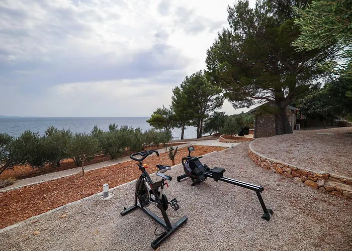 Dingac Village Luxury Willa *