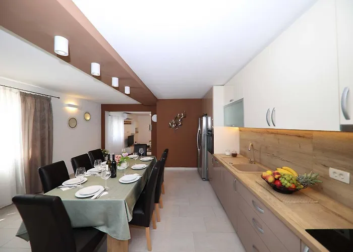 Dingac Village Luxury Willa Potomje