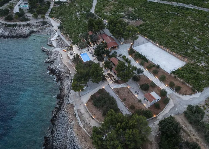 Dingac Village Luxury